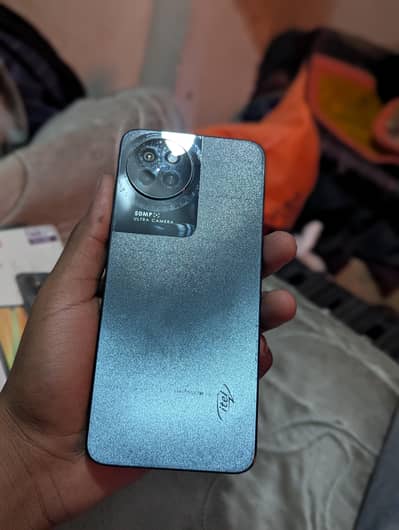 Itel s23 ultra mobile phone in best condition with Box