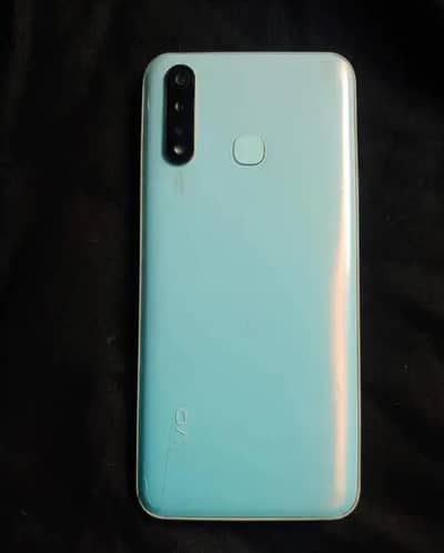vivo y19 pta aproved ,8/256 with box