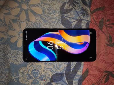 Infinix smart 7 hd for sale 10/9 4 32