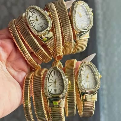 Women stylish watch