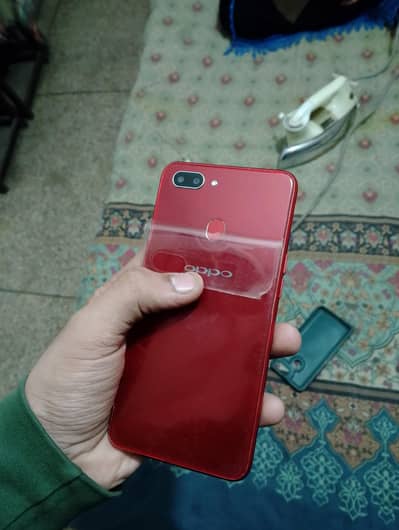 OPPO a5 condition 10.9 just penal kharab ha panel k paise kat le