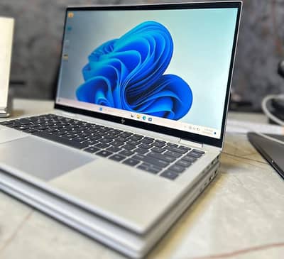 HP ELITEBOOK 1040 G7 CONVERTABLE X360*