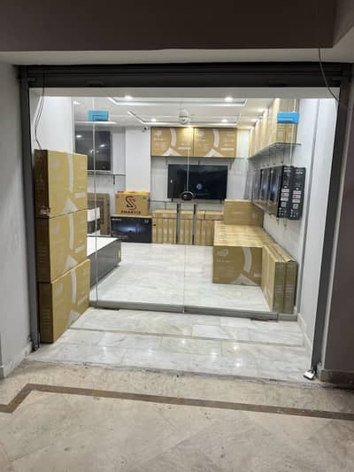 32. INCH SMART LED TV NEW BOX PACK 3. YEAR WARRANTY. O3OO18O212O