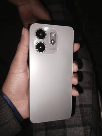 infinix smart9. . 4/128 full box  1month warranty available. . .