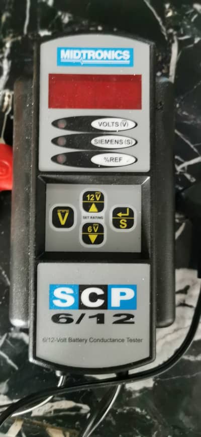 FLUKE test and measuring equipment