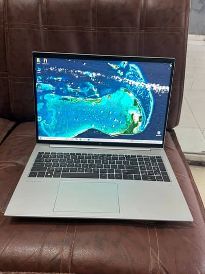 HP EliteBook 865 G9 – 16 Inches Ryzen 7 6800U Processor