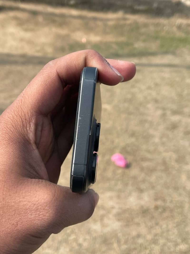 Iphone 15 pro 3