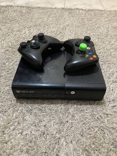 Xbox 360 E