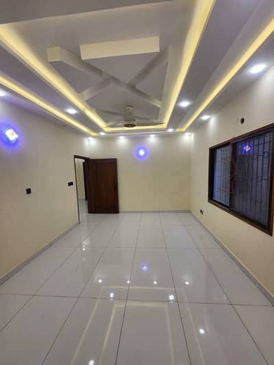 APARTMENT FOR RENT SMALL COMPLEX 4 BEDROMS