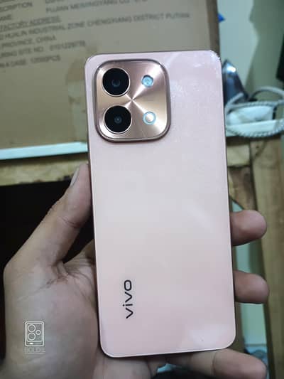 Vivo y28 10/10 condition