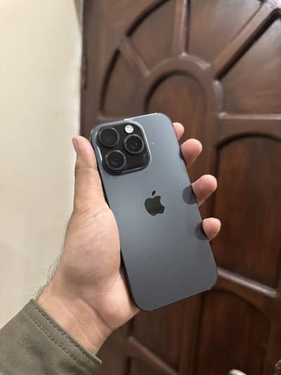 Iphone 16 Pro Factory unlock Non PTA with box