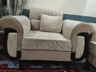 7 Seater Sofa Set for Sale - Good Condition & Stylish Design