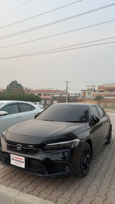 Civic RS 2023 burgundy interor bumper to bumper genuine