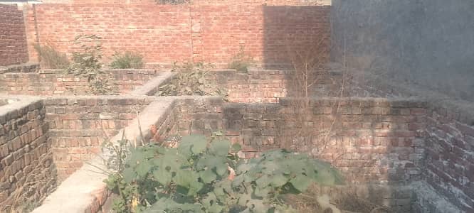 3 Marla Plot For Sale With Gas out gas location