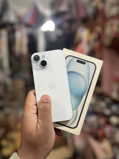 Iphone 15 watrpack 10/10 Condition box sath just normal back brack