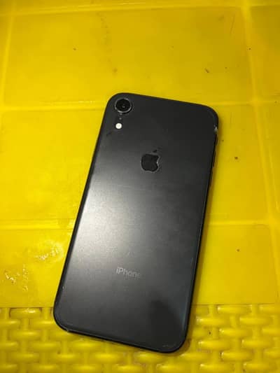 I phone XR battery chaing face id disabled 128 gb exchange possible