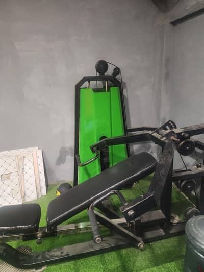 Gym equipment, commando machine, bench, shoulder lateral raises