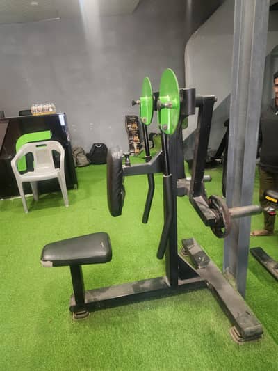 Gym equipment, bench, shoulder lateral raises