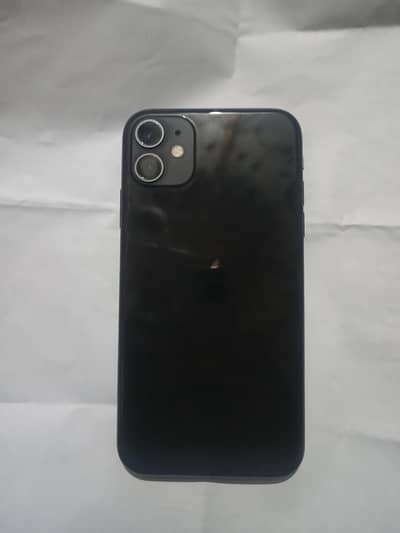 I am selling my Iphone 11 (128 GB)