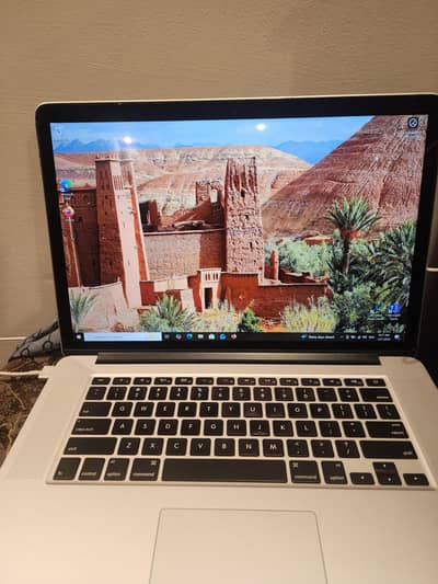 Macbook Pro 16 GB ram 512 GB memory