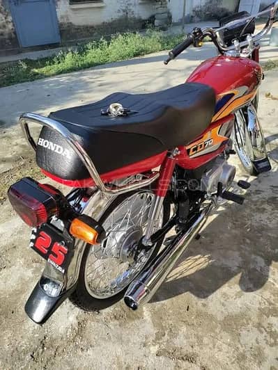 Honda cd 70 10by10