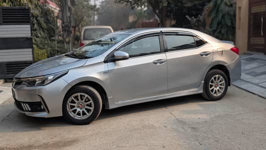 Toyota Corolla GLI 1.3 Auto Silver 2015 urgent sale