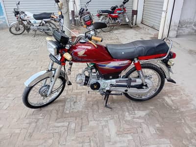 Neet and cleen bick no work requir new tayre