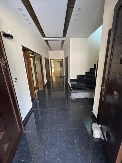 1 Kanal Like Brand New House Available For Rent On 65ft Road Prime Location