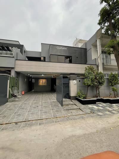 12 Marla Just Like Brand New House For Sale In Johar Town Prime Location
