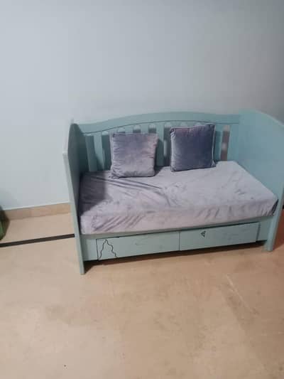 Sofa Set for Sale