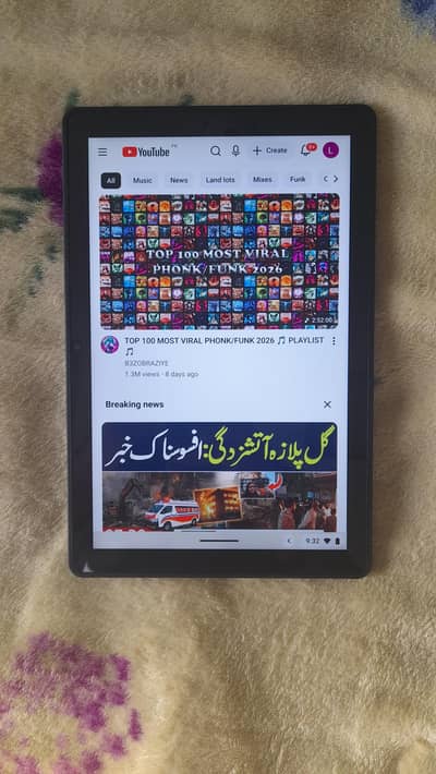 lenovo tablet, excellent picture resolution with bigger size