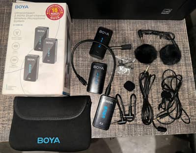 Boya ultracompact 2،4 Ghz dual channal wireless microphone system