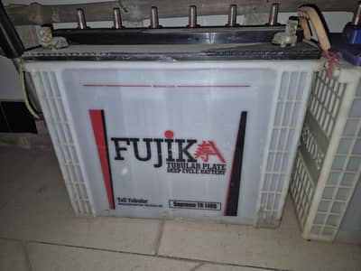 2 tall tubular batteries 140 ah