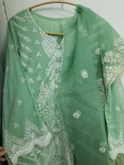 3 piece branded lawn ready to wear suit