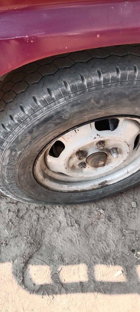 گاڑی سیل کے لیے دستیاب ہے 13