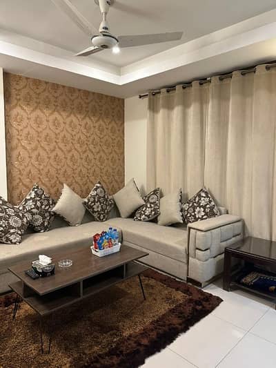 A Flat Of 1000 Square Feet In F-11