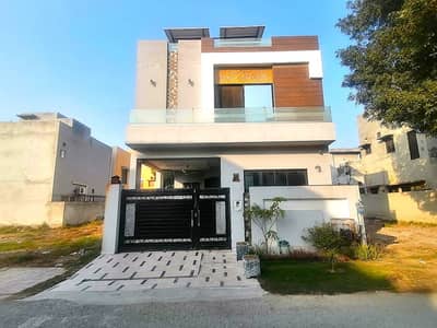 5 Marla Solar House Located Near to Market with Gas For Sale