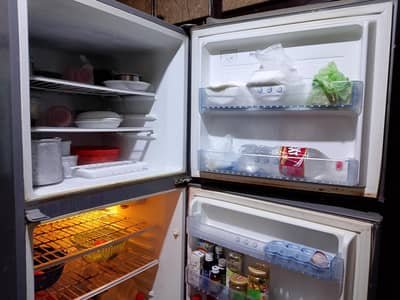HRF-380 Refrigerator