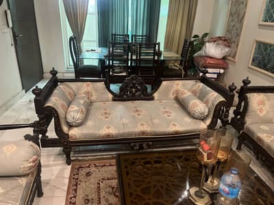 7 seater Chinioti Sofa Set - 5 seats 1 Dewan