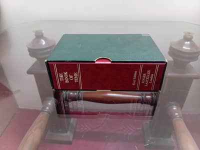 ROGER LASCELLES Table Book Clock Germany