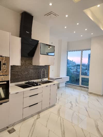 1 Bedroom Semi Furnished Apartment For Rent