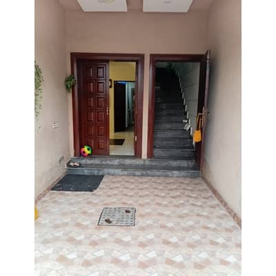 Woods Block Separate Entrance Portion With Gass