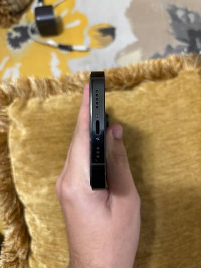 IPHONE 14 PRO 92% Health