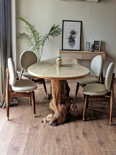 2 Bed-Room Full Furnished 2000 Sq. ft Apartment For Rent In Gulberg