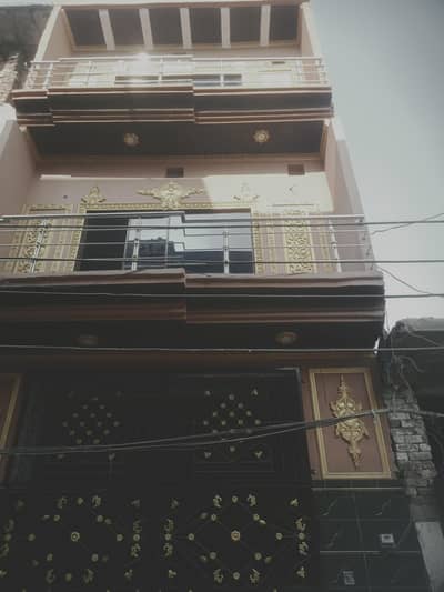 2.5 mrla duble triple story huse for sale