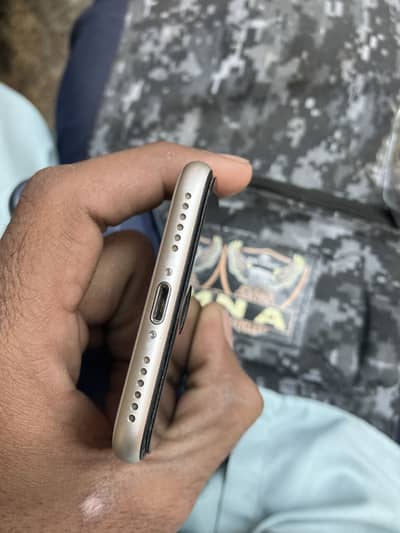 IPHONE SE 3RD GENRATION