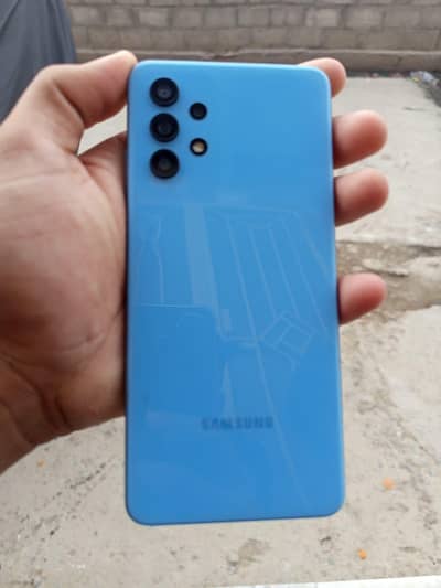 10/9 ha box bi ha aur adopter bi