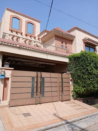 A Beautiful House For Sale in Johar Town