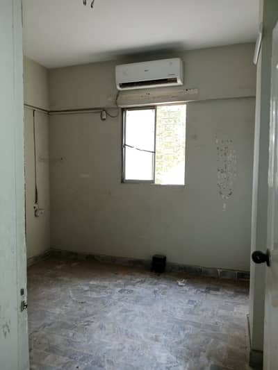 1st Floor | West Open | Road Facing | Munir Bridge View 2 Beds + Lounge + Kitchen Flat In Opposite Candles Banquet, Gulistan-E-Jauhar Block18