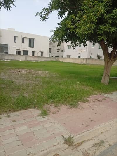 FARMHUOSE PLOT FARM HOUSE PLOT FOR SALE IN BARKIR ROAD LAHORE PRIME LOCATION